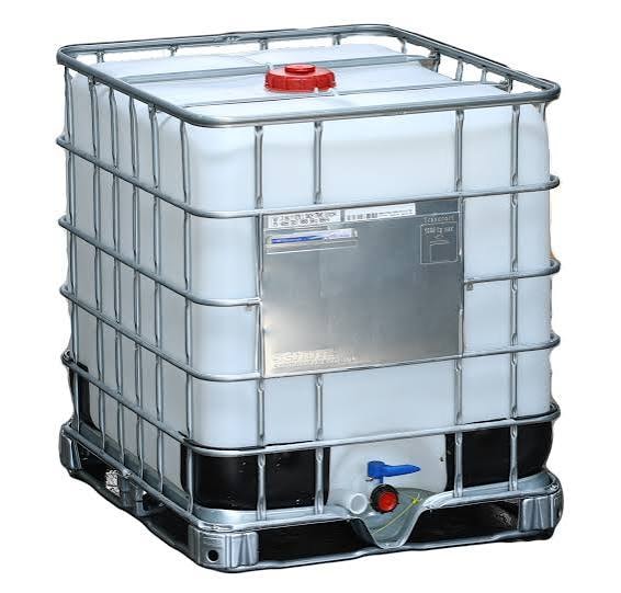 IBC tote tank 1000L avec cage métallique et robinet — SCDQ récupération